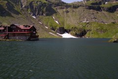 Pleso Lacul Ballea na vrchu Transfagarasa